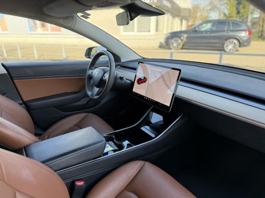 Tesla Model 3 Long Range AWD Dual | Autopilot | Panorama | Bruin Leer | ActivLease financial lease