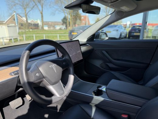 Tesla Model 3 Long Range AWD Dual | Autopilot | Panorama | Leder | ActivLease financial lease