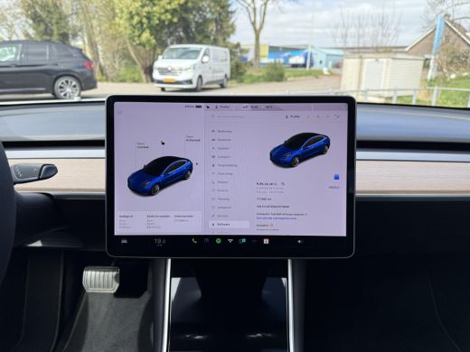 Tesla Model 3 Long Range AWD Dual | Autopilot | Panorama | Leder | ActivLease financial lease