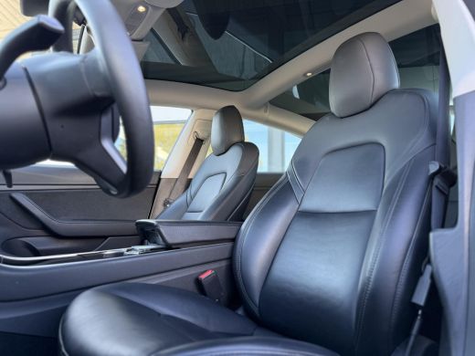 Tesla Model 3 Long Range AWD Dual | Autopilot | Panorama | Trekhaak | ActivLease financial lease