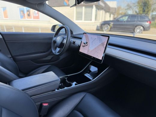 Tesla Model 3 Long Range AWD Dual | Autopilot | Panorama | Trekhaak | ActivLease financial lease