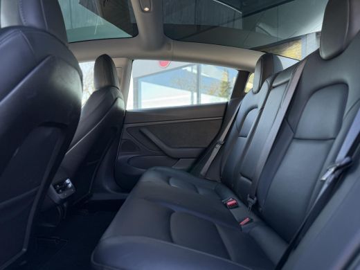 Tesla Model 3 Long Range AWD Dual | Autopilot | Panorama | Trekhaak | ActivLease financial lease