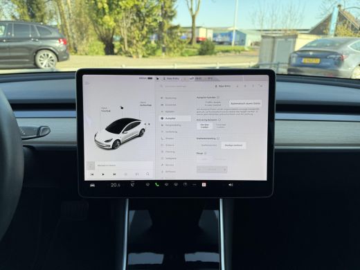 Tesla Model 3 Long Range AWD Dual | Autopilot | Panorama | Trekhaak | ActivLease financial lease