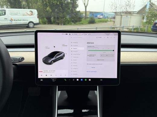 Tesla Model 3 Long Range AWD Dual | Autopilot | Panorama | Trekhaak | ActivLease financial lease