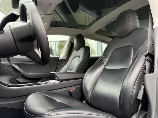 Tesla Model 3 Long Range AWD Dual | Autopilot | Panorama | Trekhaak | ActivLease financial lease