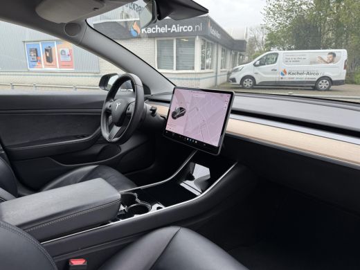 Tesla Model 3 Long Range AWD Dual | Autopilot | Panorama | Trekhaak | ActivLease financial lease