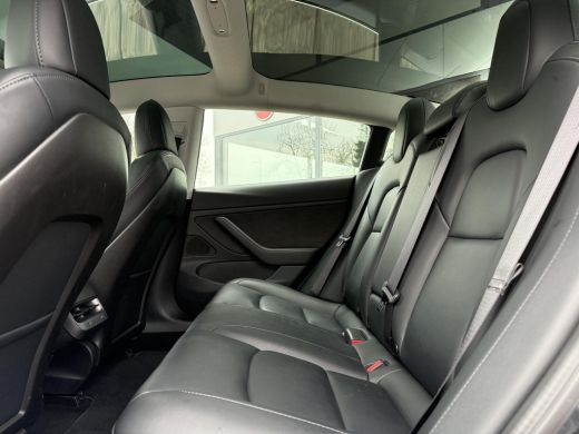 Tesla Model 3 Long Range AWD Dual | Autopilot | Panorama | Trekhaak | ActivLease financial lease