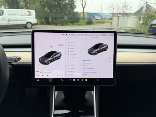 Tesla Model 3 Long Range AWD Dual | Autopilot | Panorama | Trekhaak | ActivLease financial lease