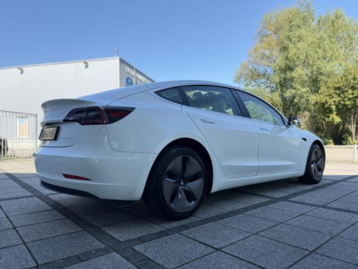 Tesla Model 3 Long Range AWD Dual | Autopilot | Panorama | Wit Leder | ActivLease financial lease
