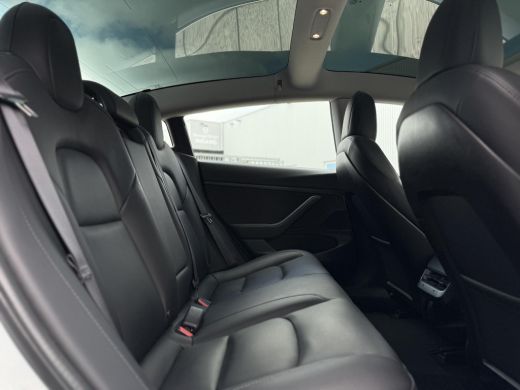Tesla Model 3 Range Plus | Autopilot | Panorama | Leder | Navi | Autopilot | Panorama | Leder | ActivLease financial lease