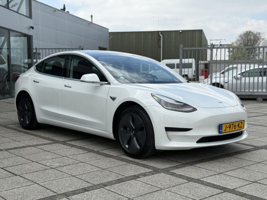 Tesla Model 3 Range Plus | Autopilot | Panorama | Leder | Navi | Autopilot | Panorama | Leder | ActivLease financial lease