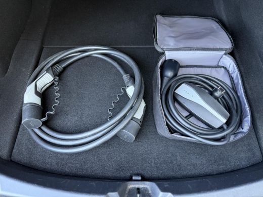 Tesla Model 3 Range Plus | Autopilot | Panorama | Leder | Navi | Camera ActivLease financial lease