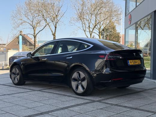Tesla Model 3 Range Plus | Autopilot | Panorama | Leder | Navi | Camera ActivLease financial lease