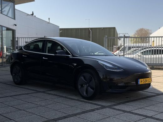 Tesla Model 3 Range Plus | Autopilot | Panorama | Leder | Navi | Camera ActivLease financial lease