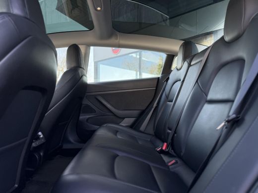 Tesla Model 3 Range Plus | Autopilot | Panorama | Leder | Navi | Camera ActivLease financial lease