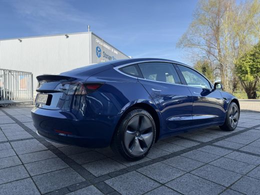 Tesla Model 3 Range Plus | Autopilot | Panorama | Leder | Navi | Camera ActivLease financial lease