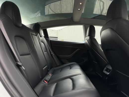 Tesla Model 3 Range Plus | Autopilot | Panorama | Leder | Navi | Camera ActivLease financial lease