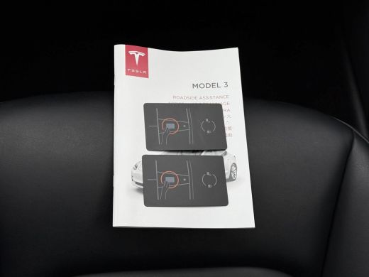 Tesla Model 3 Range Plus | Autopilot | Panorama | Leder | Navi | Camera ActivLease financial lease