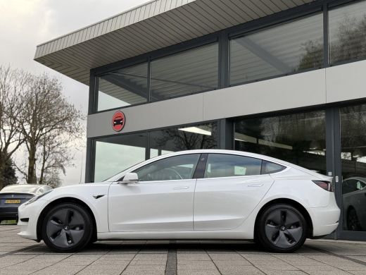 Tesla Model 3 Range Plus | Autopilot | Panorama | Leder | Navi | Camera ActivLease financial lease