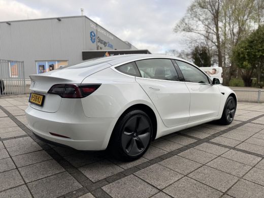 Tesla Model 3 Range Plus | Autopilot | Panorama | Leder | Navi | Camera ActivLease financial lease