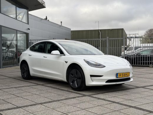 Tesla Model 3 Range Plus | Autopilot | Panorama | Leder | Navi | Camera ActivLease financial lease