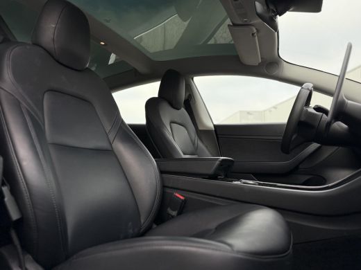 Tesla Model 3 Range Plus Autopilot Panorama Trekhaak ActivLease financial lease