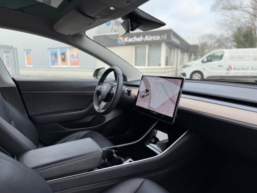 Tesla Model 3 Range Plus Autopilot Panorama Trekhaak ActivLease financial lease