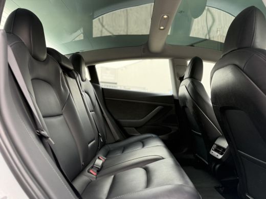 Tesla Model 3 Range Plus Autopilot Panorama Trekhaak ActivLease financial lease