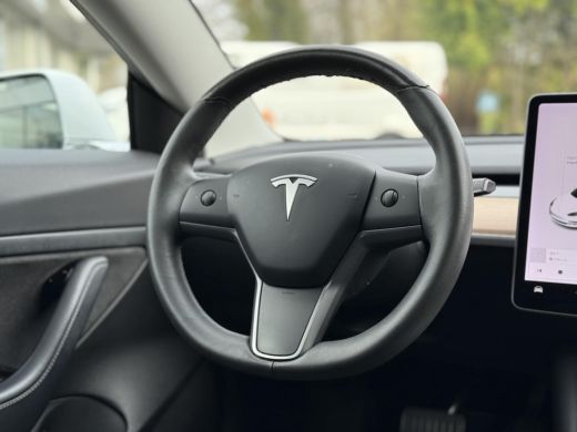 Tesla Model 3 Range Plus Autopilot Panorama Trekhaak ActivLease financial lease