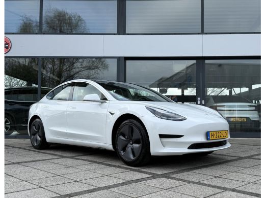 Tesla Model 3 Range Plus Autopilot Panorama Trekhaak ActivLease financial lease