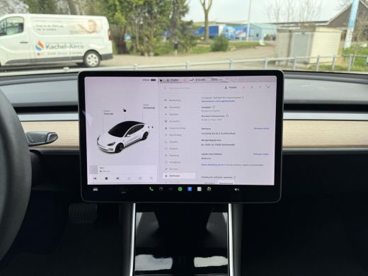 Tesla Model 3 Range Plus Autopilot Panorama Trekhaak ActivLease financial lease