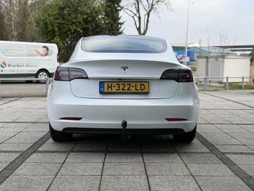 Tesla Model 3 Range Plus Autopilot Panorama Trekhaak ActivLease financial lease