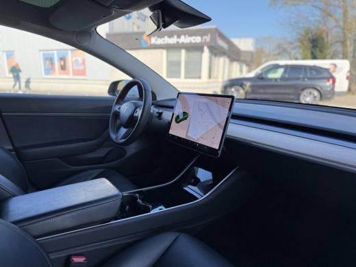 Tesla Model 3 Range Plus Autopilot Panorama Trekhaak Leder Navi ActivLease financial lease