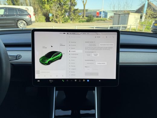 Tesla Model 3 Range Plus Autopilot Panorama Trekhaak Leder Navi ActivLease financial lease