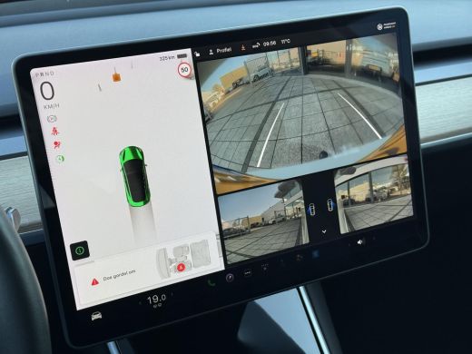 Tesla Model 3 Range Plus Autopilot Panorama Trekhaak Leder Navi ActivLease financial lease