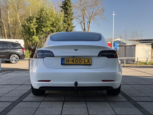 Tesla Model 3 Range Plus Autopilot Panorama Trekhaak Leder Navi ActivLease financial lease