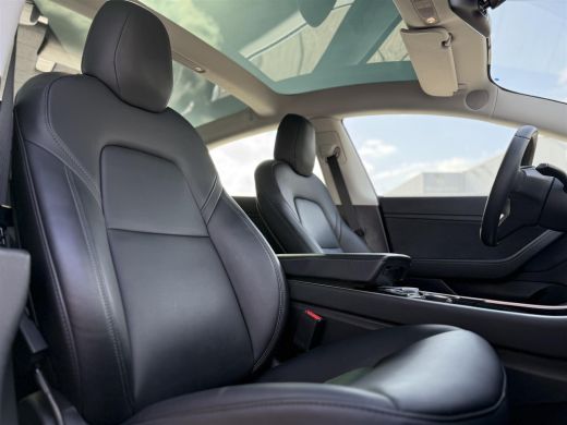 Tesla Model 3 Range Plus RWD ActivLease financial lease