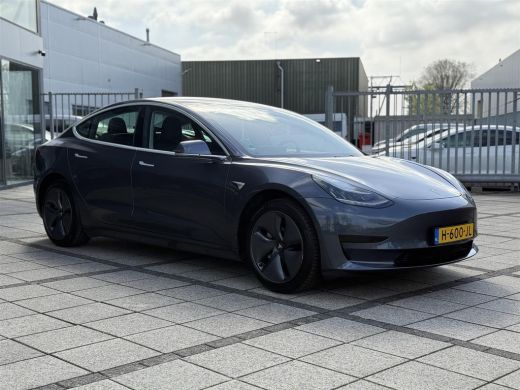 Tesla Model 3 Range Plus RWD ActivLease financial lease