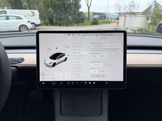 Tesla Model 3 Range Plus RWD | Autopilot | Panorama | Facelift | ActivLease financial lease