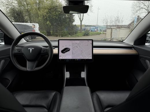 Tesla Model 3 Range Plus RWD | Autopilot | Panorama | Leder | ActivLease financial lease