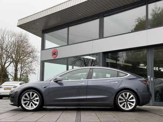 Tesla Model 3 Range Plus RWD | Autopilot | Panorama | Leder | ActivLease financial lease