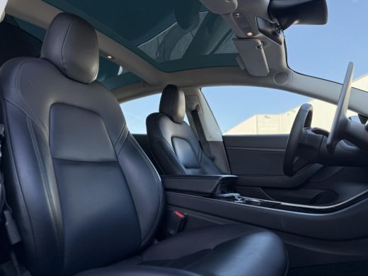 Tesla Model 3 Range Plus RWD | Autopilot | Panorama | Leder | ActivLease financial lease