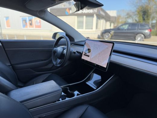 Tesla Model 3 Range Plus RWD | Autopilot | Panorama | Leder | ActivLease financial lease