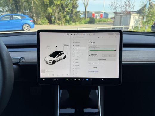 Tesla Model 3 Range Plus RWD | Autopilot | Panorama | Leder | ActivLease financial lease