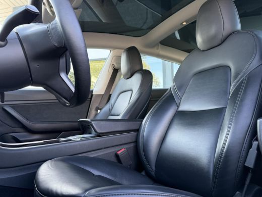 Tesla Model 3 Range Plus RWD | Autopilot | Panorama | Leder | ActivLease financial lease