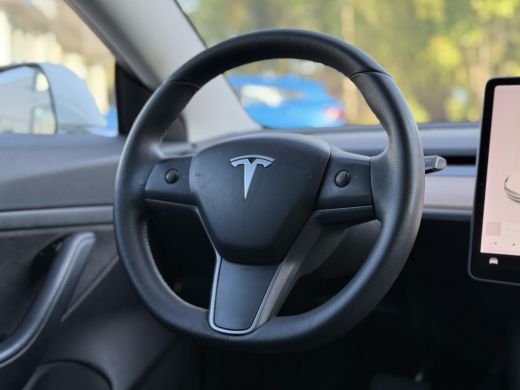 Tesla Model 3 Range Plus RWD | Autopilot | Panorama | Leder | ActivLease financial lease