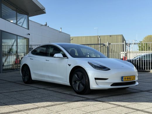 Tesla Model 3 Range Plus RWD | Autopilot | Panorama | Leder | ActivLease financial lease