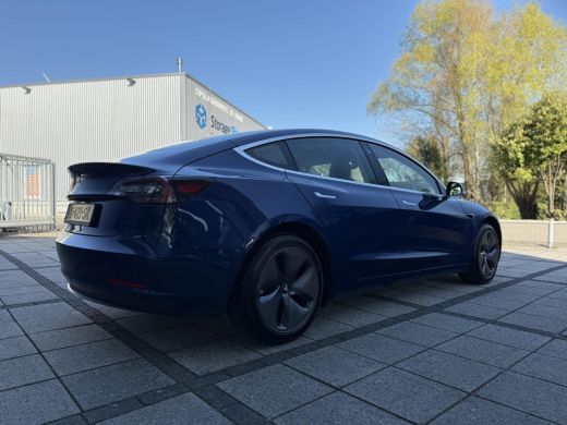 Tesla Model 3 Range Plus RWD | Autopilot | Panorama | Leder | ActivLease financial lease