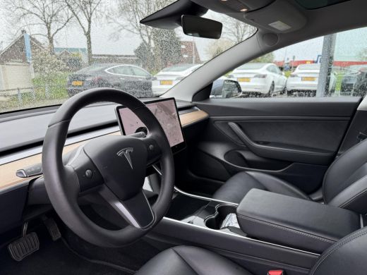 Tesla Model 3 Range Plus RWD | Autopilot | Panorama | Leder | ActivLease financial lease