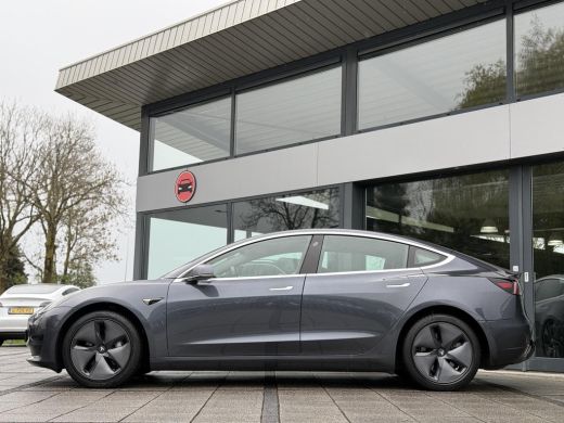 Tesla Model 3 Range Plus RWD | Autopilot | Panorama | Leder | ActivLease financial lease